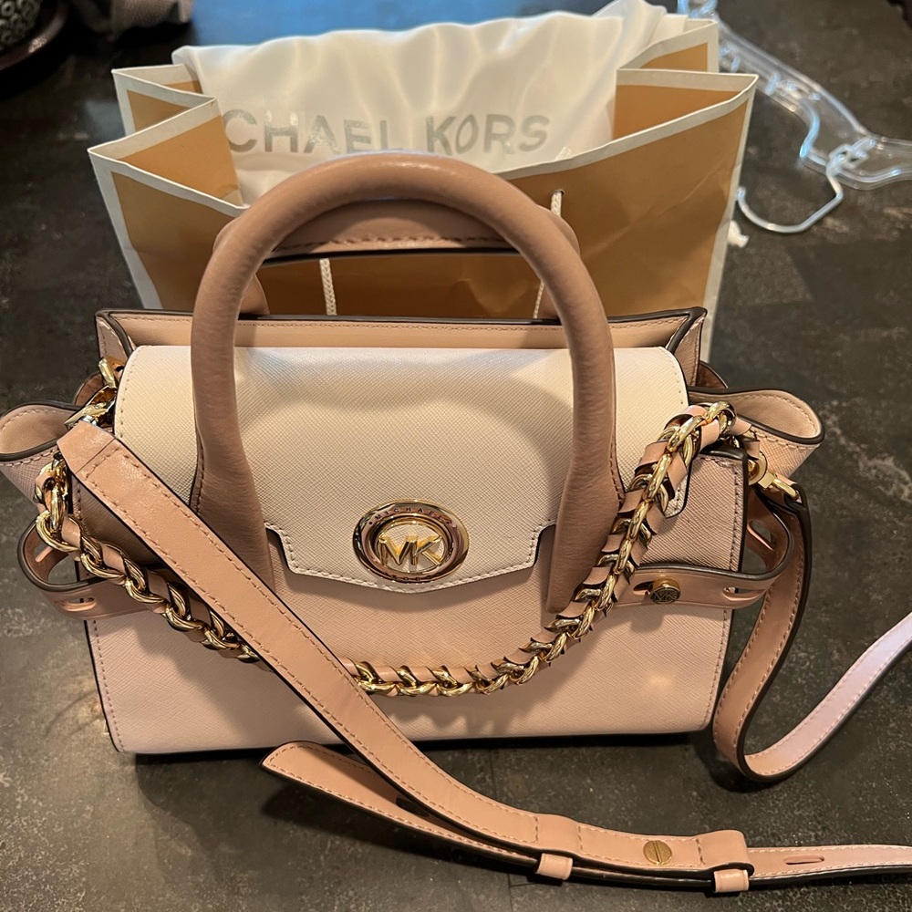 Michael Kors hand bag